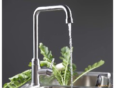 What are the disassembly steps for Guangdong stainless steel faucets